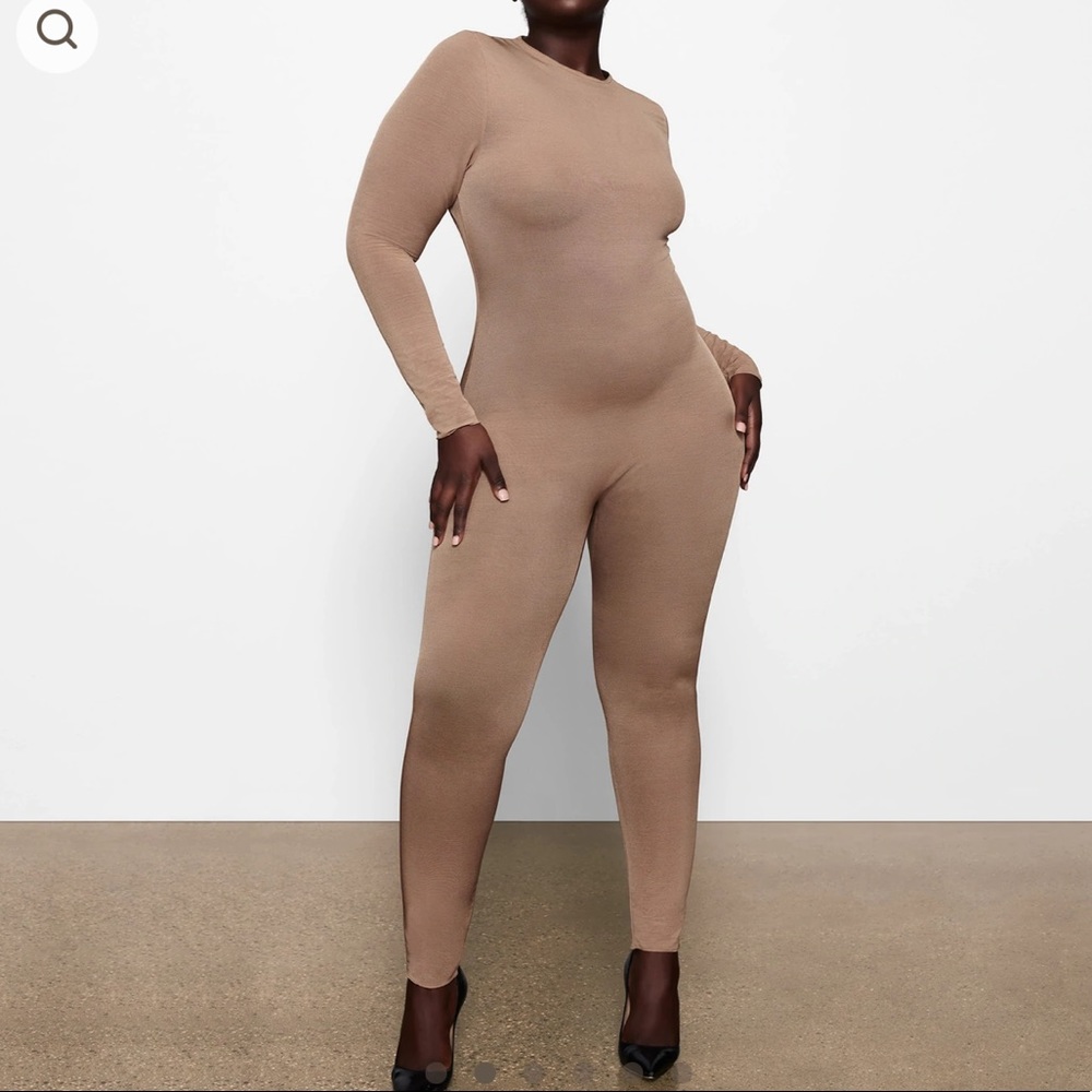 SKIMS POWER MESH CATSUIT | SIENNA
